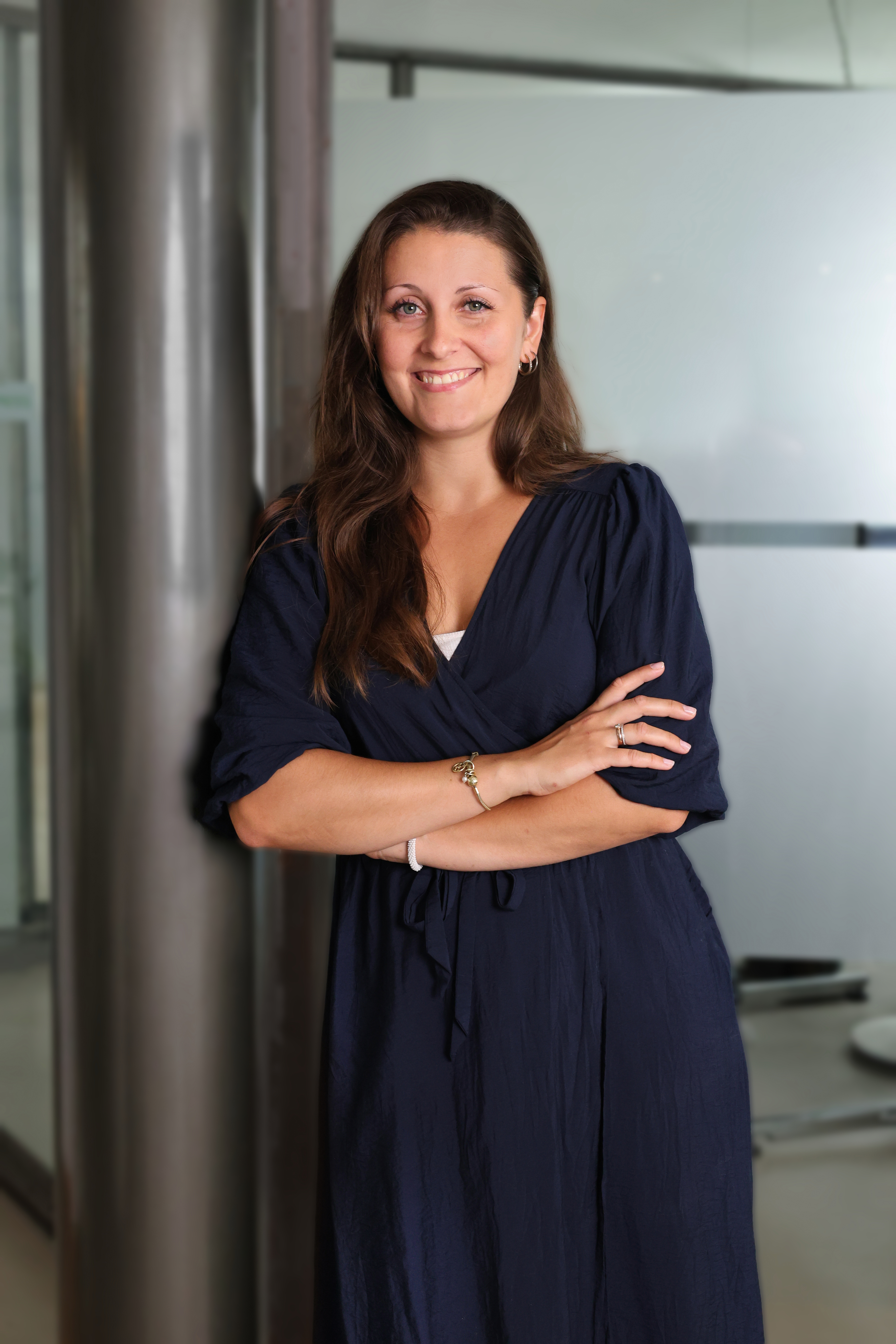Porträt von Laurau Weiß, BackOffice managerin bei Schneider Finanzierungen